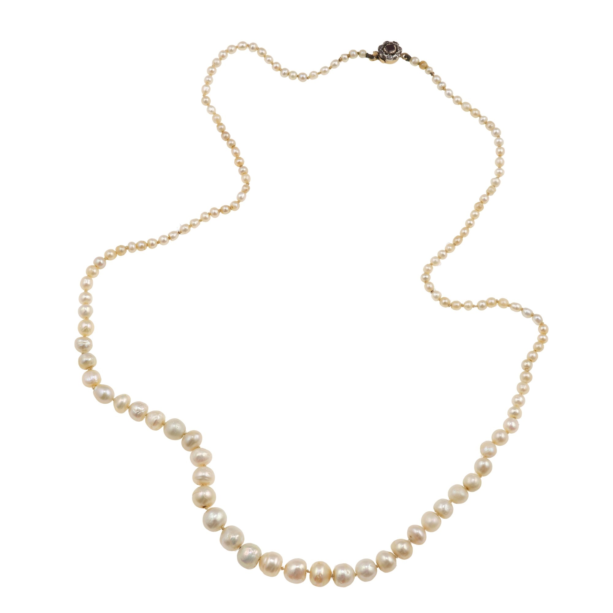 Collana composta da perle scalari naturali e coltivate con perle coltivate aggiuntive