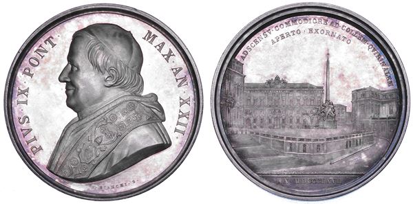 STATO PONTIFICIO. PIO IX (Giovanni Maria Mastai Ferretti), 1846-1878. Medaglia annuale in argento 1867/A. XXII. Nuova scalinata e sistemazione di Piazza del Quirinale.