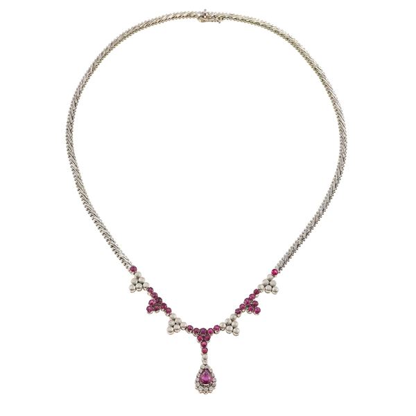 Girocollo con rubini Thailandia e piccoli diamanti