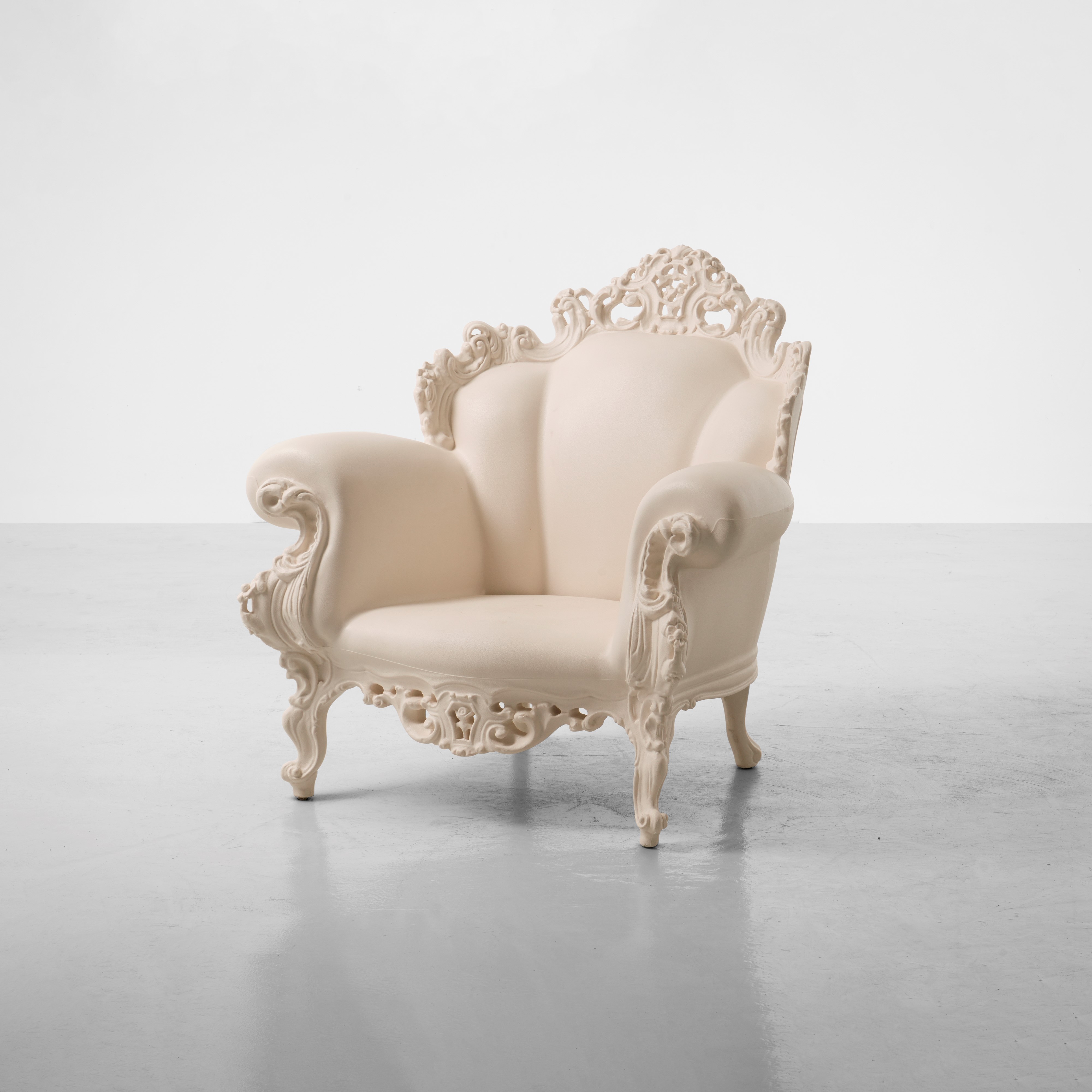 Alessandro Mendini - Poltrona mod. Proust, materiale plastico, 2000 ca.