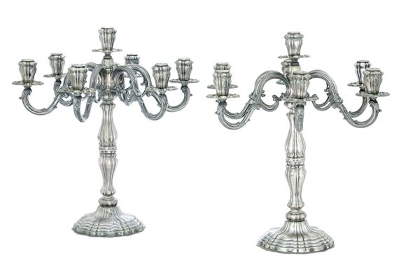 Coppia di candelabri a sette fiamme. Argenteria italiana della prima metà del XX secolo, argentiere Ricci & C., Alessandria
