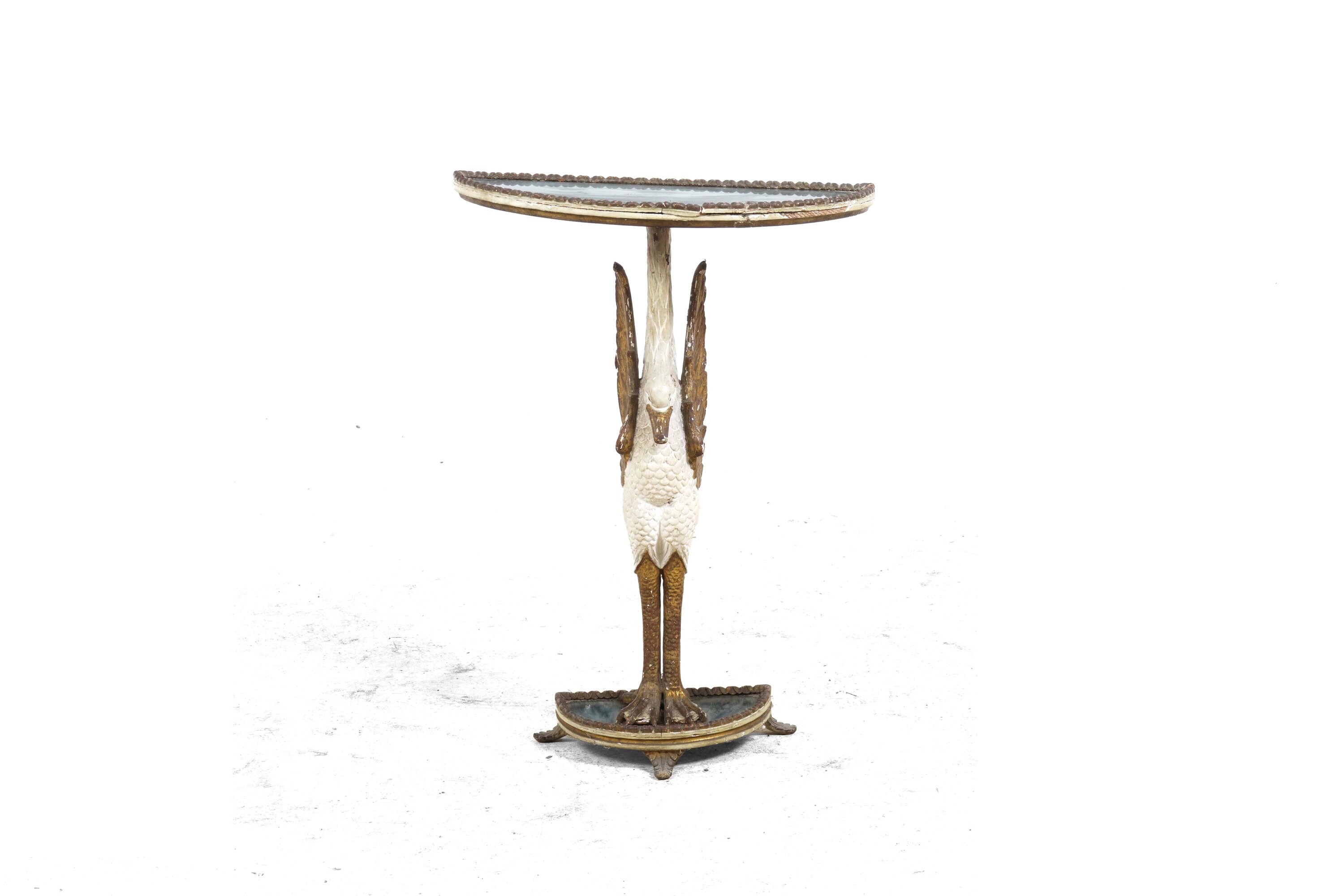 Tavolino e Console in Legno Dipinto e Dorato. XIX Secolo