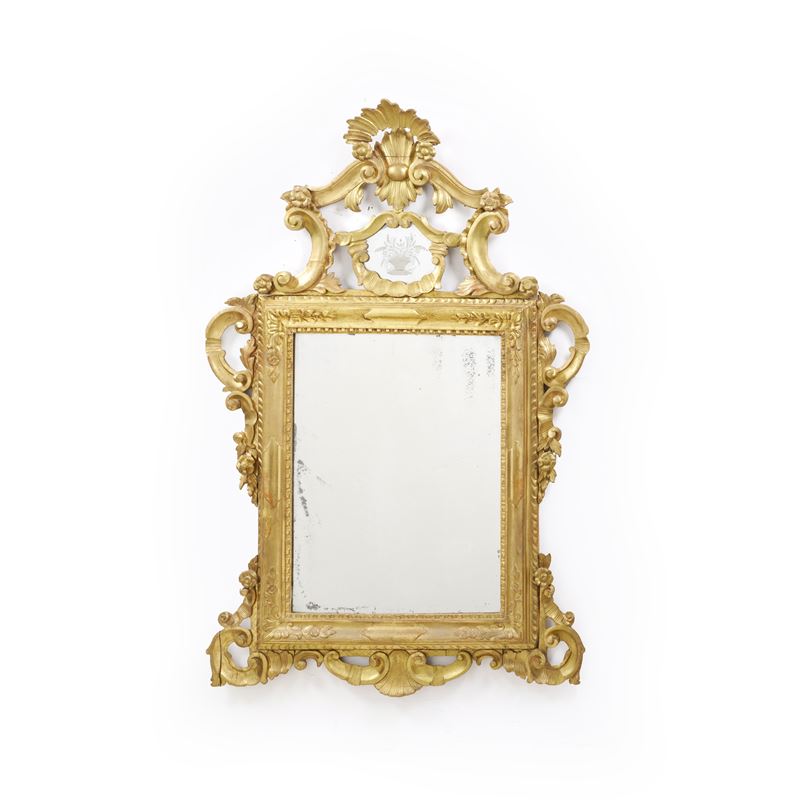 Specchiera in legno intagliato e dorato. XVIII-XIX secolo  - Auction Antiques - Cambi Casa d'Aste