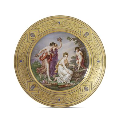 Piatto boemo, decorazione figurativa con Cupido e ninfe, porcellana, fine  XIX - inizio XX secolo