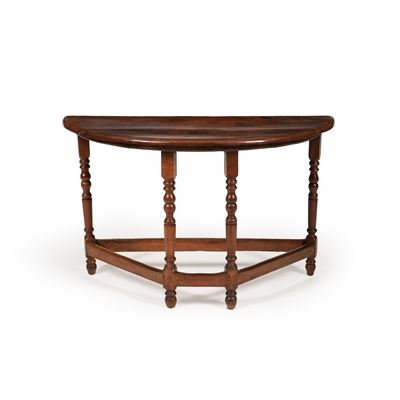 Mezzo tavolo con gambe a rocchetto, piano in legno