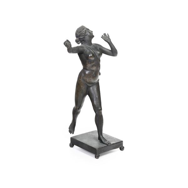 Scultura femminile nuda in metallo patinato. XIX-XX secolo