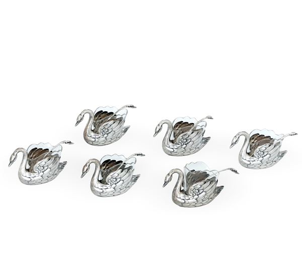 Set di sei salini con cucchiaio a forma di cigno. Germania XX secolo