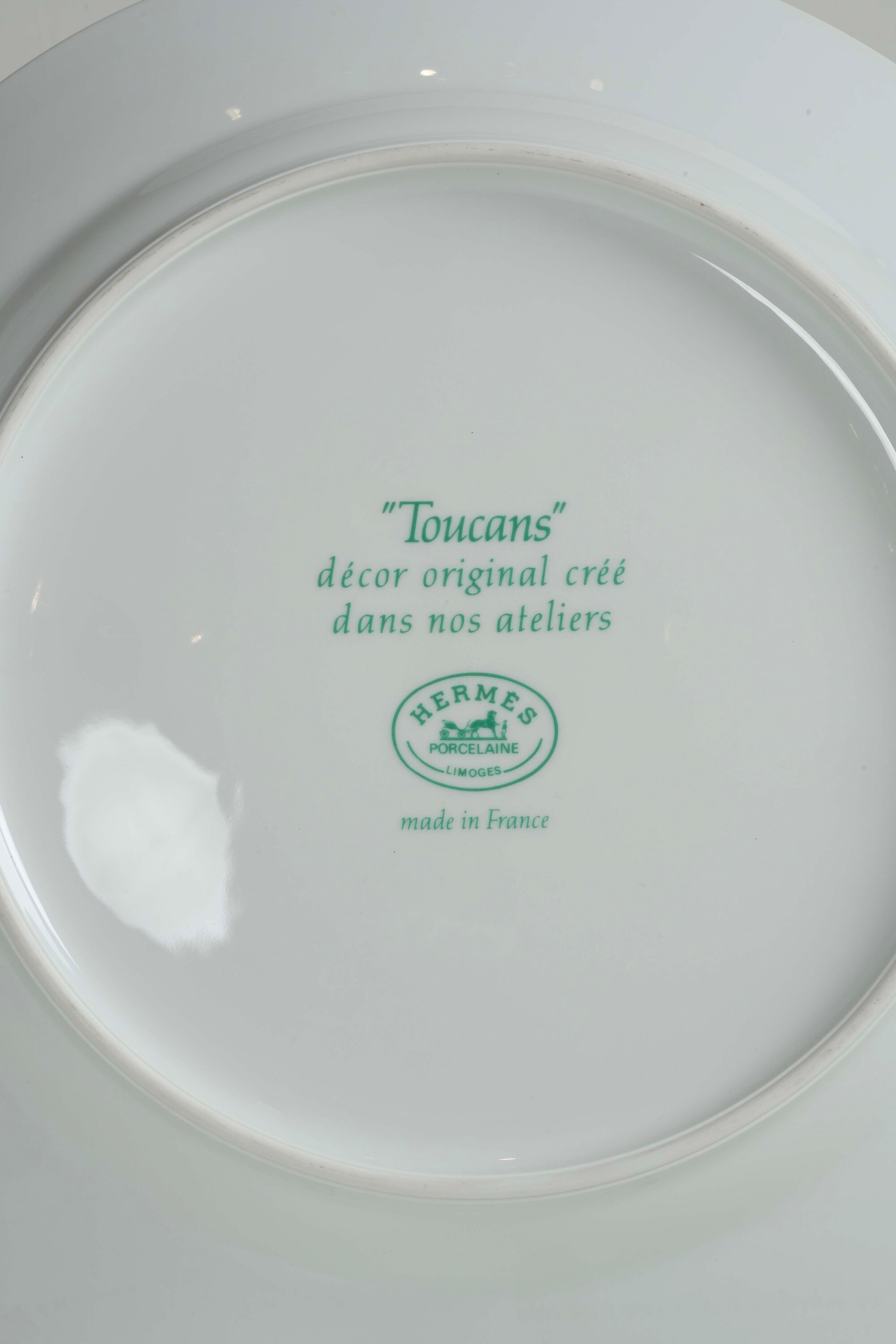 Piatto da Portata Hermès "tucano" Limoges, Verso la Fine del XX Secolo