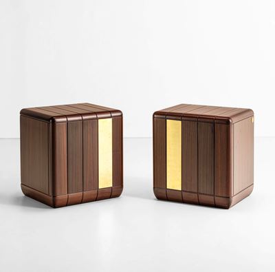 Coppia di comodini mod. Perla in legno e ottone