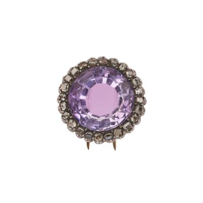 Spilla con ametista e diamanti taglio a rosa, montatura in oro e argento
