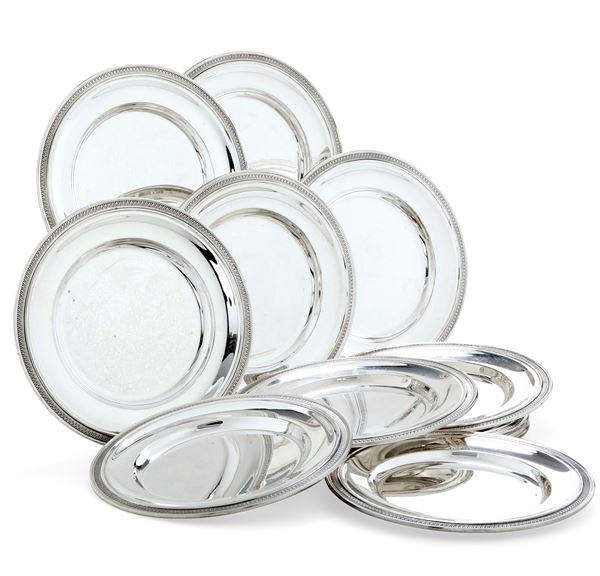 Dodici piatti da dolce. Argenteria milanese del XX secolo, argentiere De Giovanni