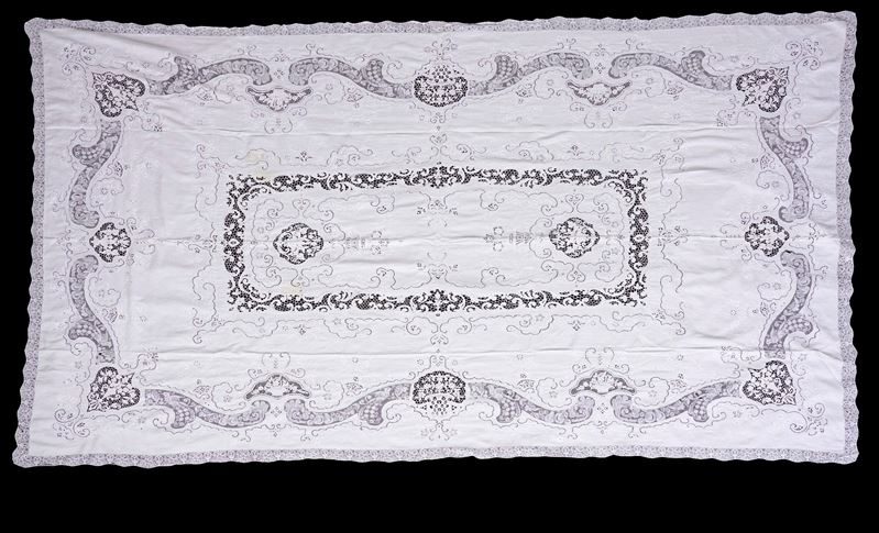 Tovaglia, XX secolo  - Asta L'Art de la Table - Cambi Casa d'Aste