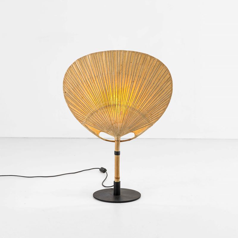 Ingo Maurer : Lampada da tavolo mod. Uchiwa II  - Asta Design 200 - Cambi Casa d'Aste