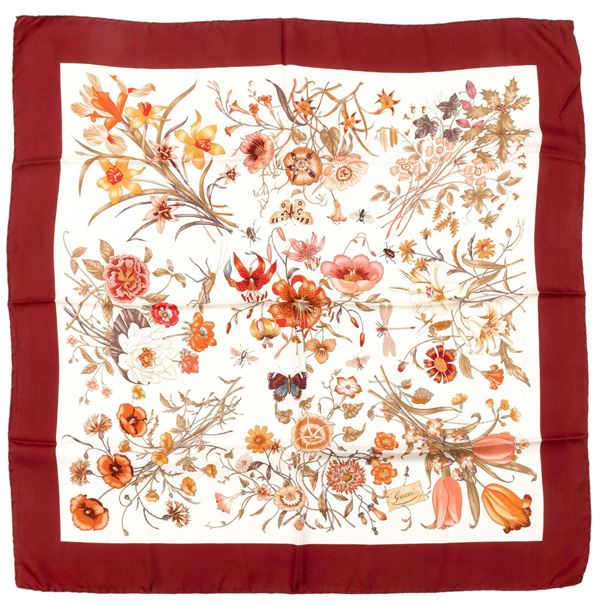 Gucci, Foulard