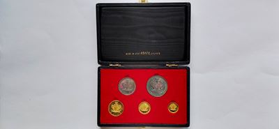 Malta, Lotto di cinque monete in oro e argento del 1973