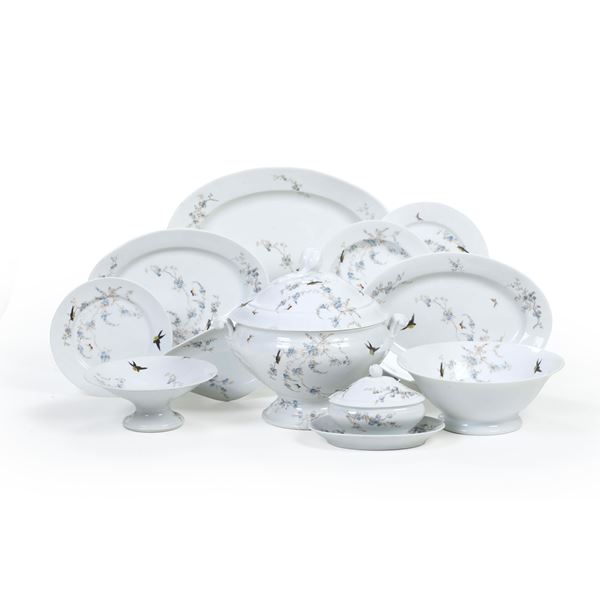 Servizio da tavola. Milano, Società Ceramica Richard, fine del XIX secolo.