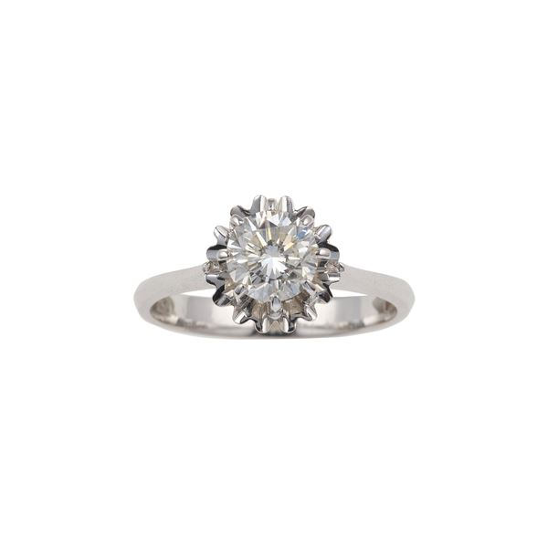 Anello con diamante taglio brillante di ct 0.83 circa