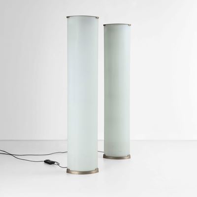 Due Lampade da Terra Mod. Pirellone