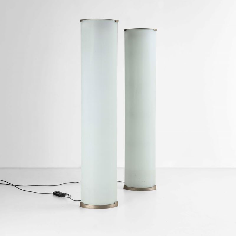 Gio Ponti : Due lampade da terra mod. Pirellone  - Asta Design 200 - Cambi Casa d'Aste