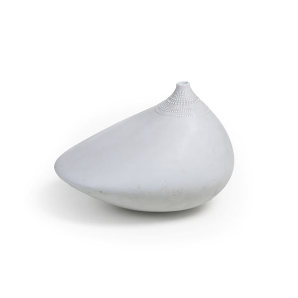 Vaso "Pollo". Germania,  Manifattura Rosenthal, 1962. Modello di Tapio Wirkkala (1915-1985). .  