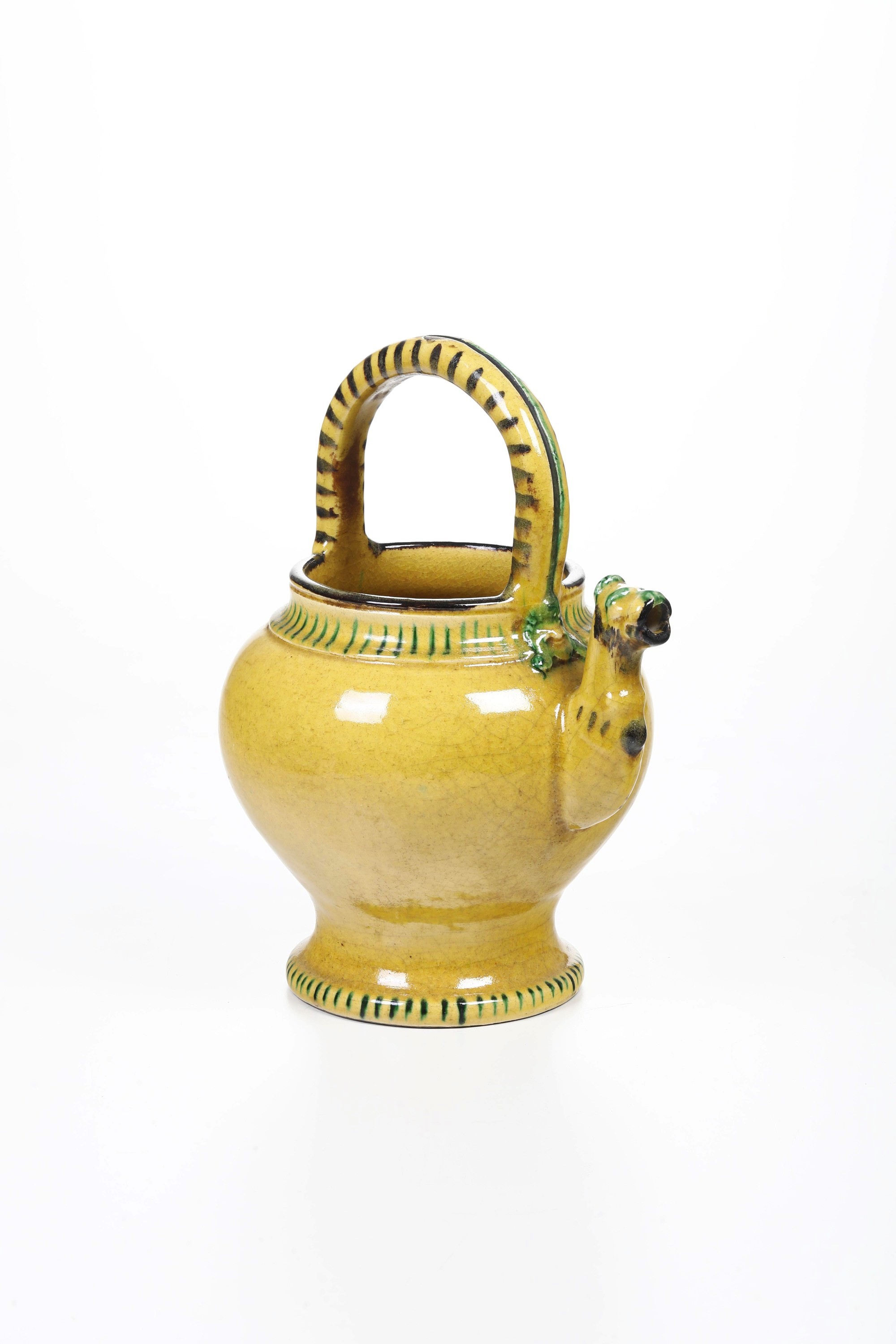 Versatoio con beccuccio zoomorfo, Maiolica, Liguria, XIX-XX secolo