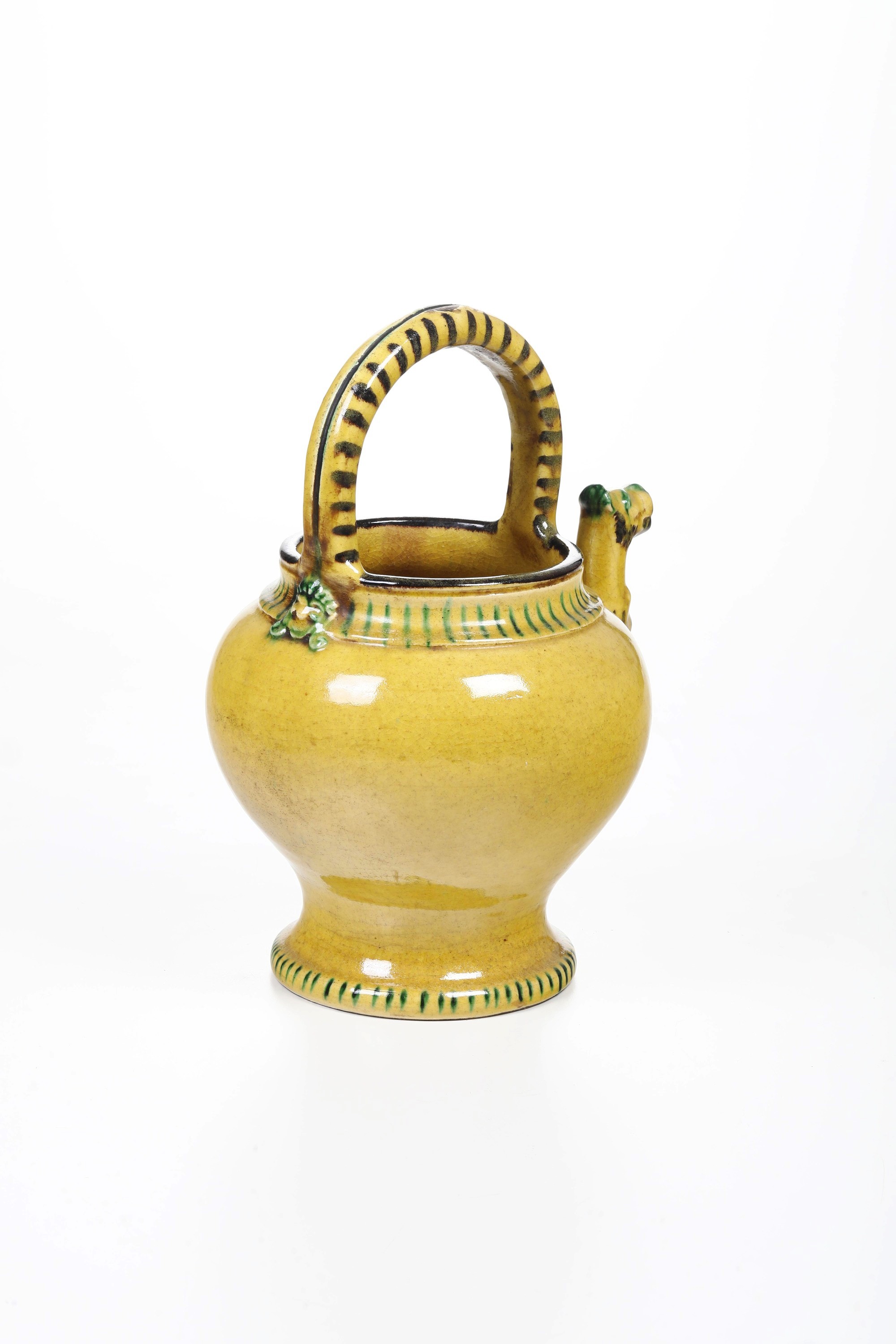 Versatoio con beccuccio zoomorfo, Maiolica, Liguria, XIX-XX secolo
