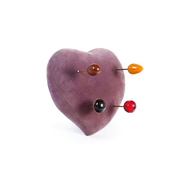 Appendiabiti a forma di cuore, metà XX secolo