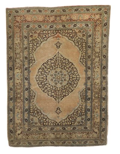 Tappeto Persiano, campo beige con medaglione marrone, inizio XX secolo