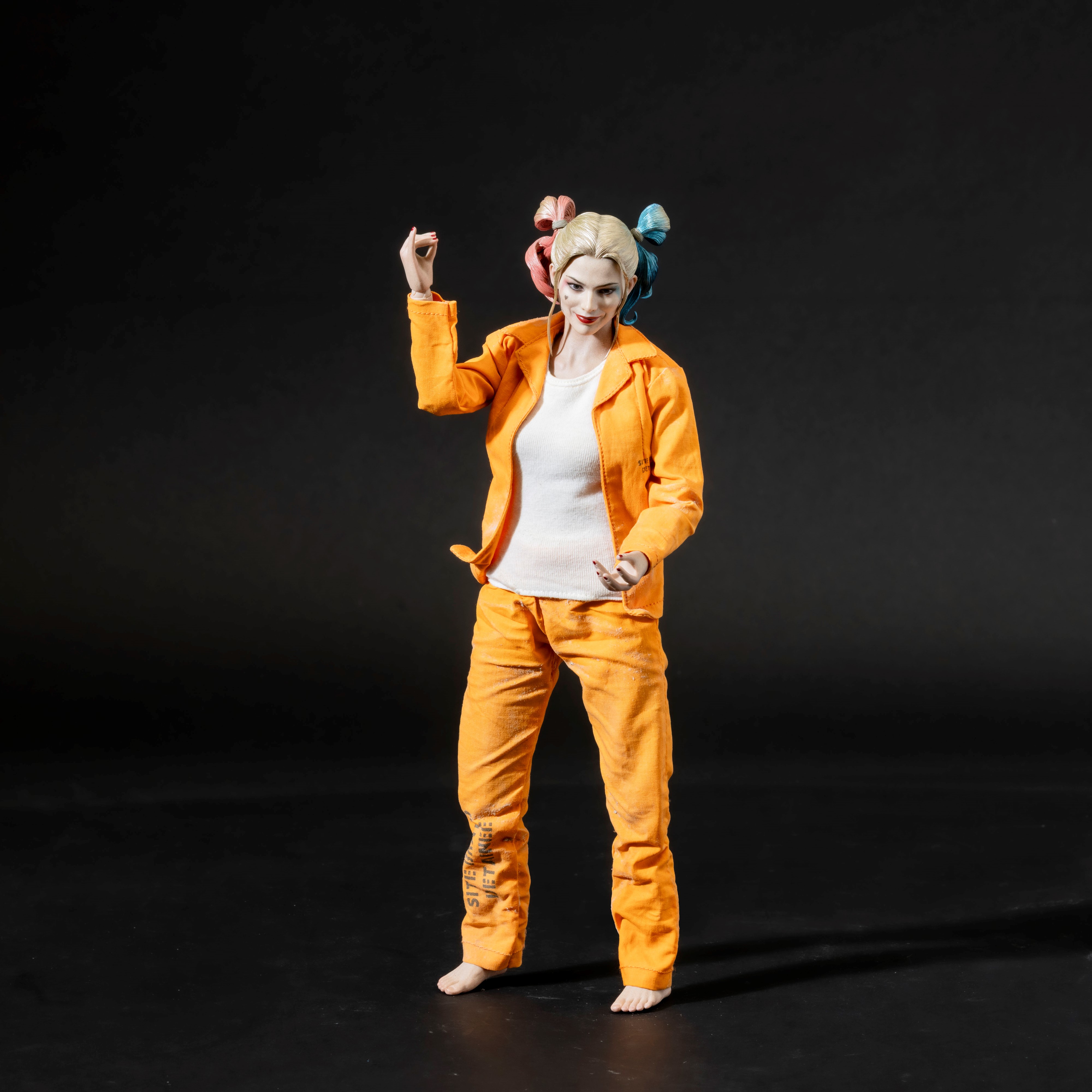 DC Comics - Harley Quinn - “suicide Squad”