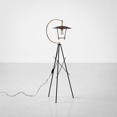 Lampada da terra, metallo laccato e ottone, Italia, circa 1960