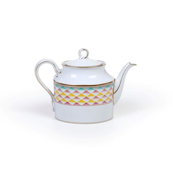 Teiera "Arlecchino". Doccia, Manifattura Richard Ginori, seconda metà del XX secolo. Modello di Giò Ponti.