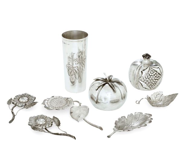 Insieme di otto piccoli oggetti. Argenteria artistica fiorentina del XX secolo, argentiere Brandimarte