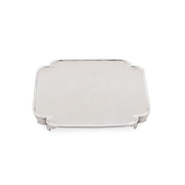 Salver polilobato. Tiffany, U.S.A., inizi XX secolo