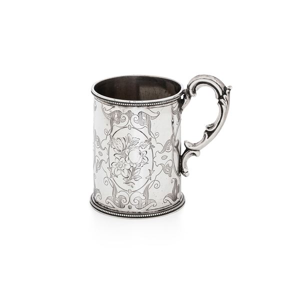 Mug. Londra, 1857. Marchio dell'argentiere parziale di difficile interpretazione