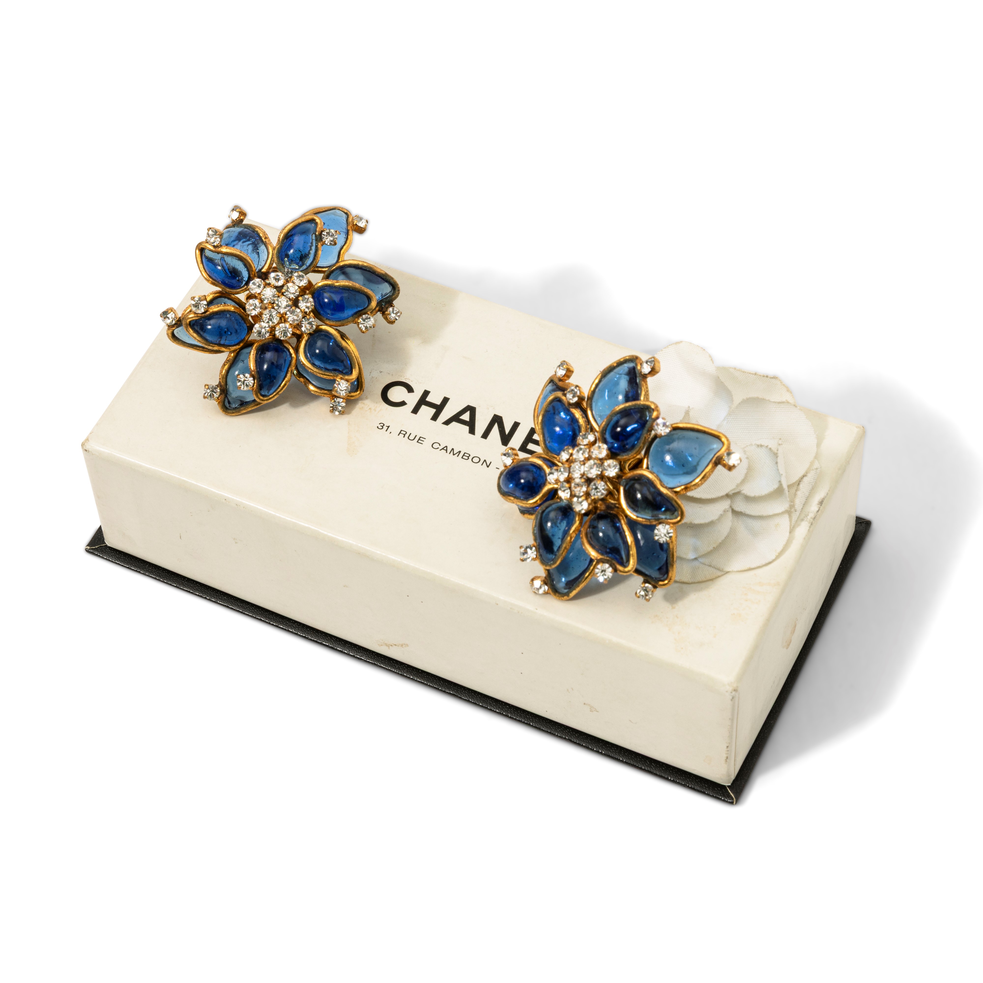 Chanel, Orecchini