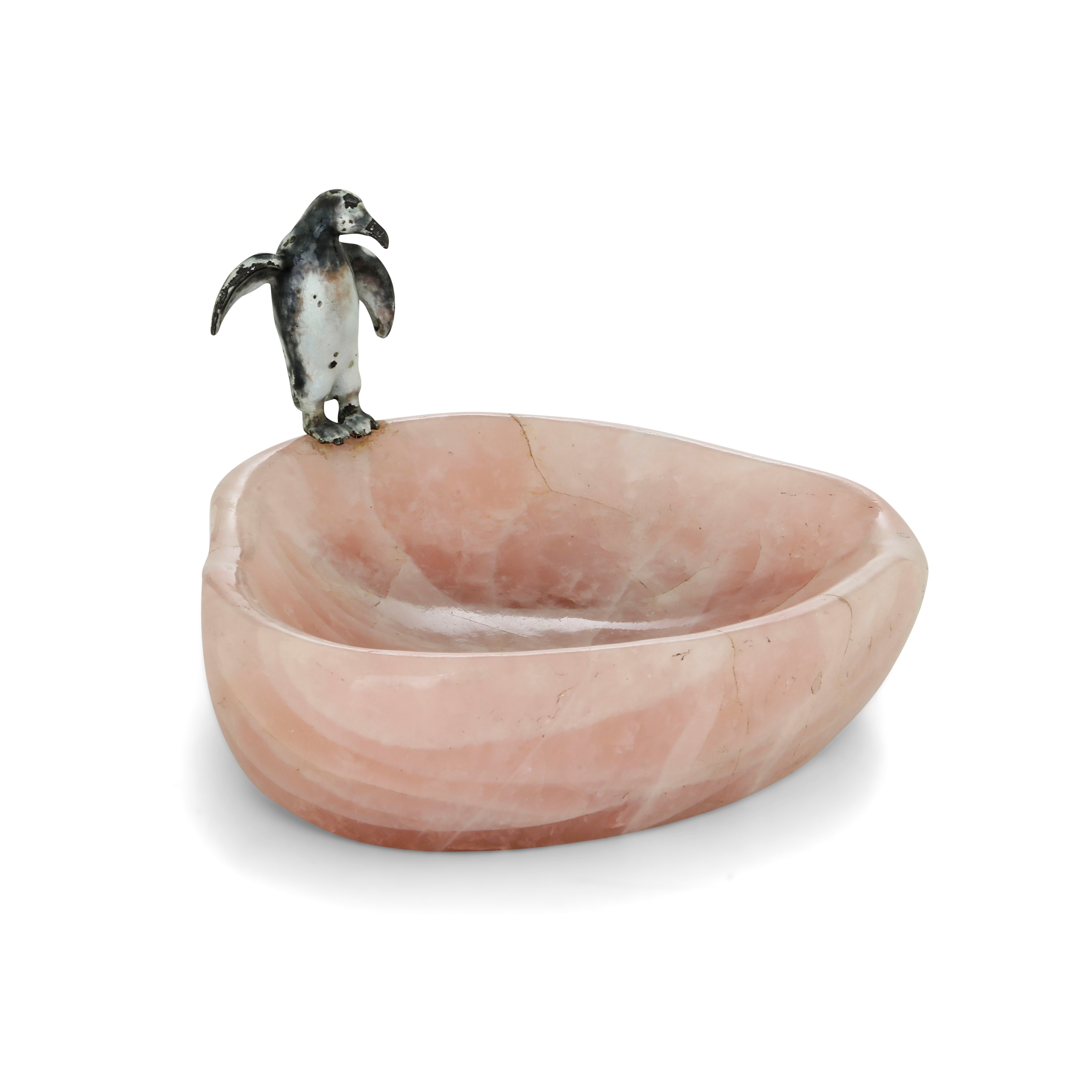 Svuotatasche in Quarzo Rosa con Pinguino in Argento e Smalti. Milano XX Secolo