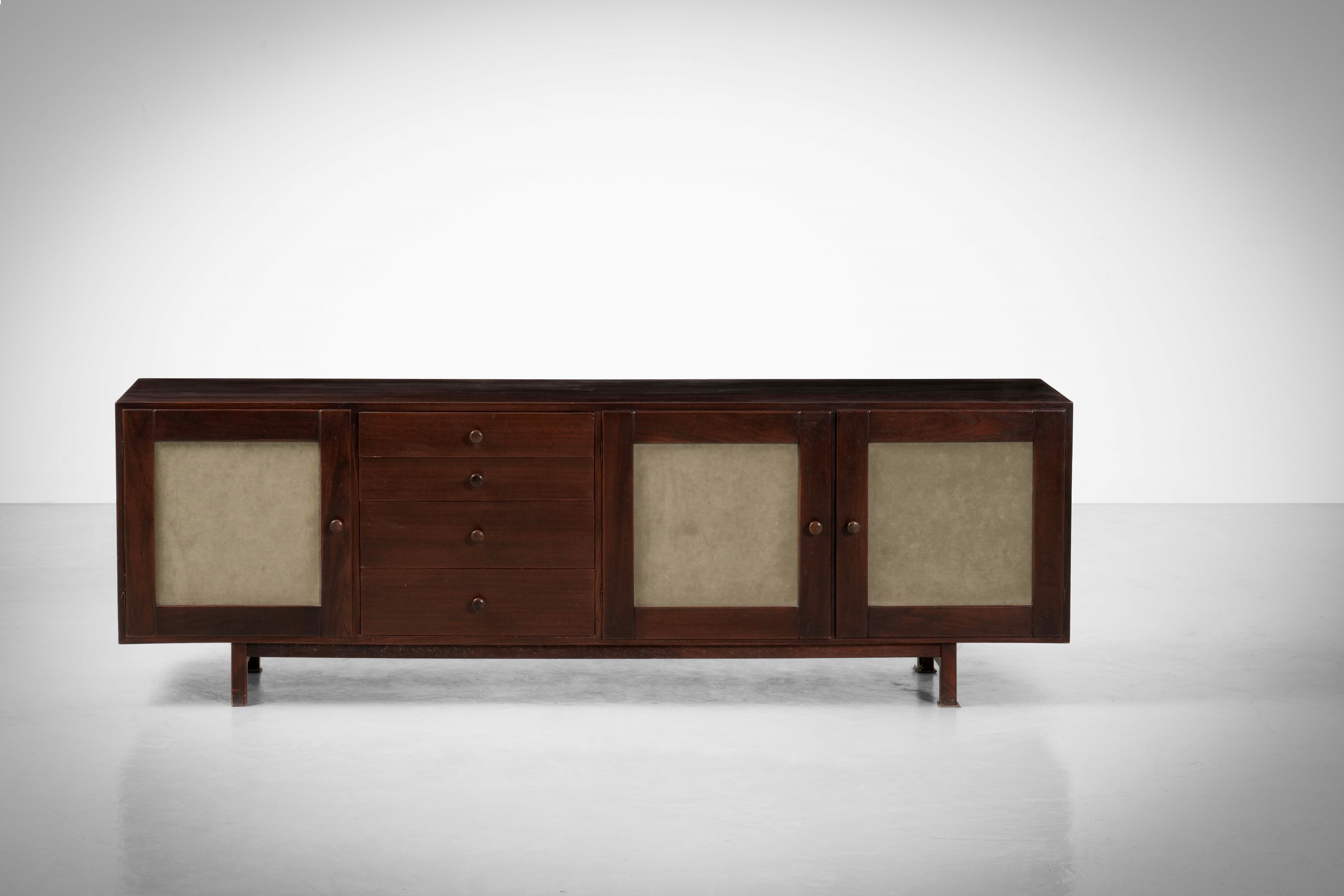 Poltronova - Mobile contenitore in legno e tessuto