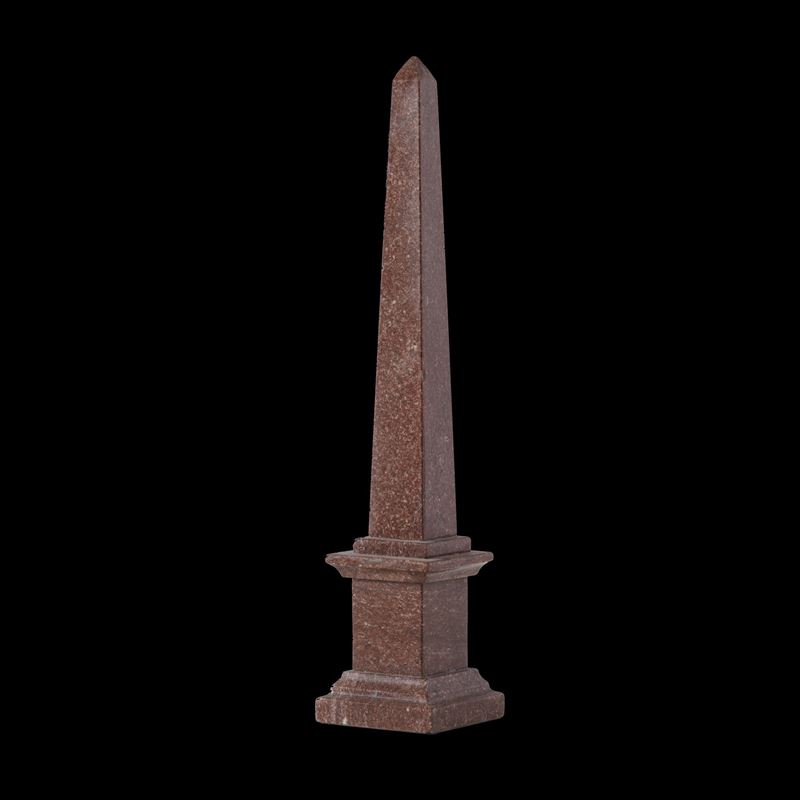 Obelisco in Porfido