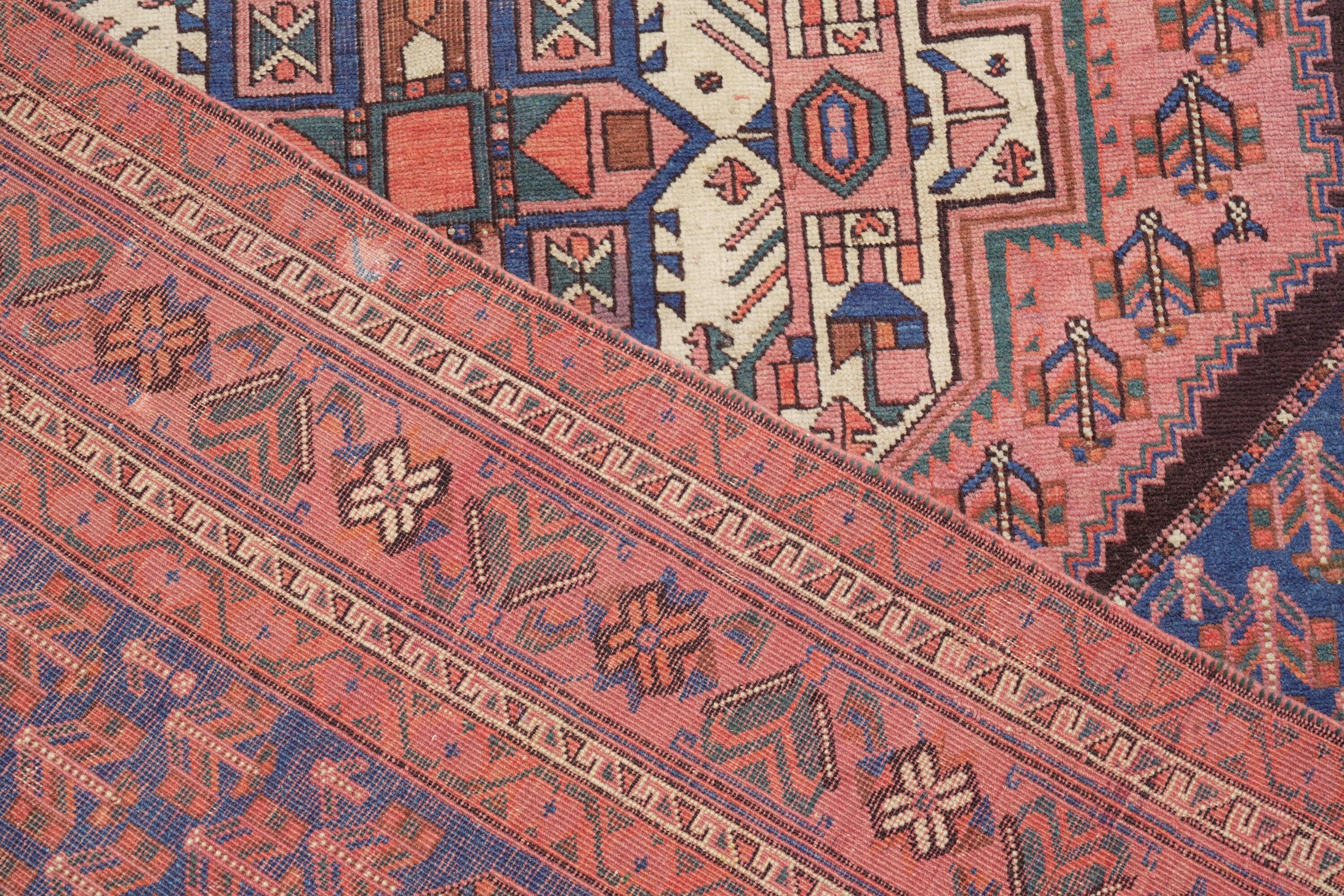 Tappeto Afshari, Sud Persia, inizio XX secolo, 190x148 cm