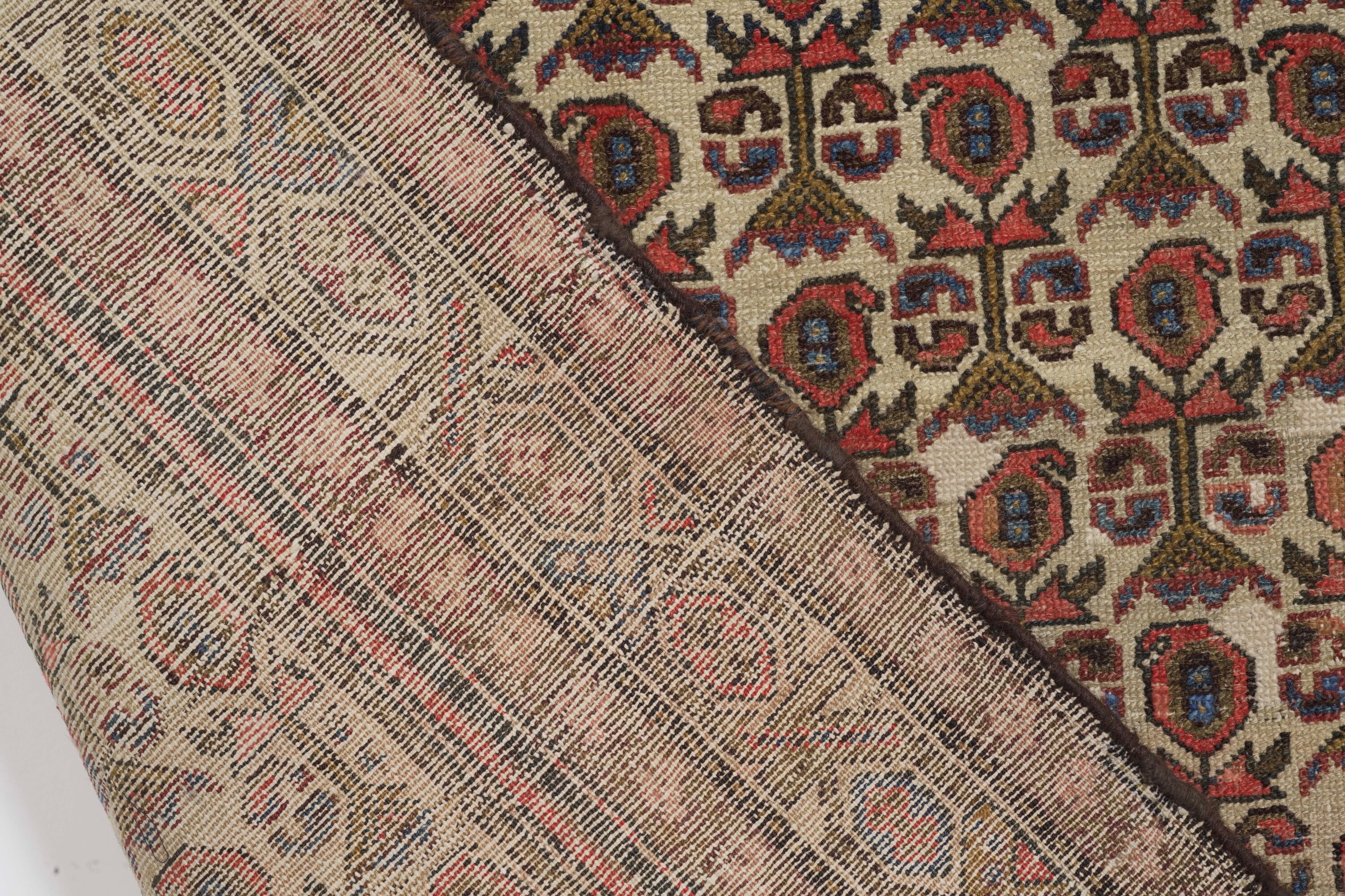 Tappeto Malayer, Persia, inizio XX secolo, dimensioni 195x122 cm