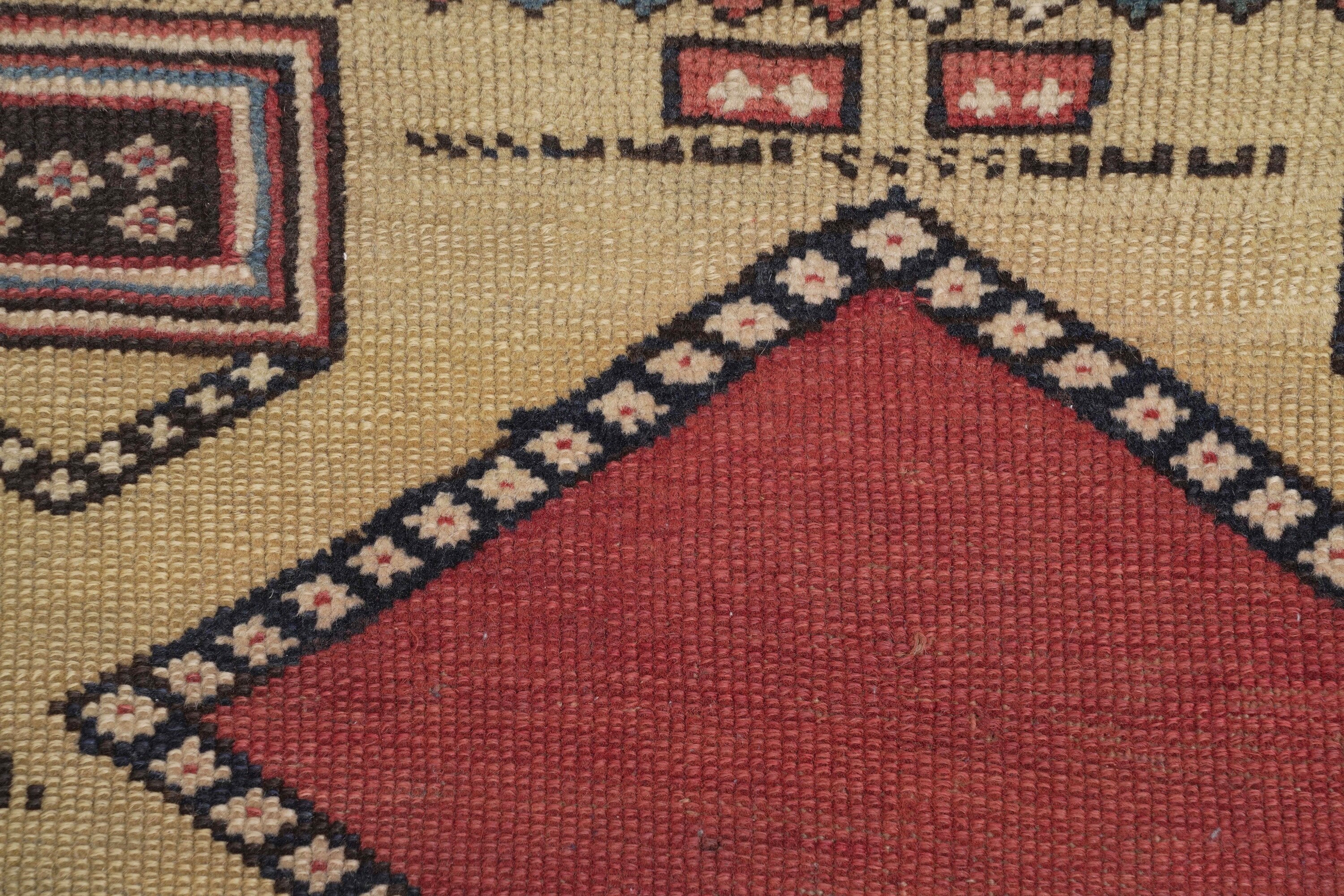 Tappeto Shirvan, Caucaso, fine XIX secolo, cm 115x103