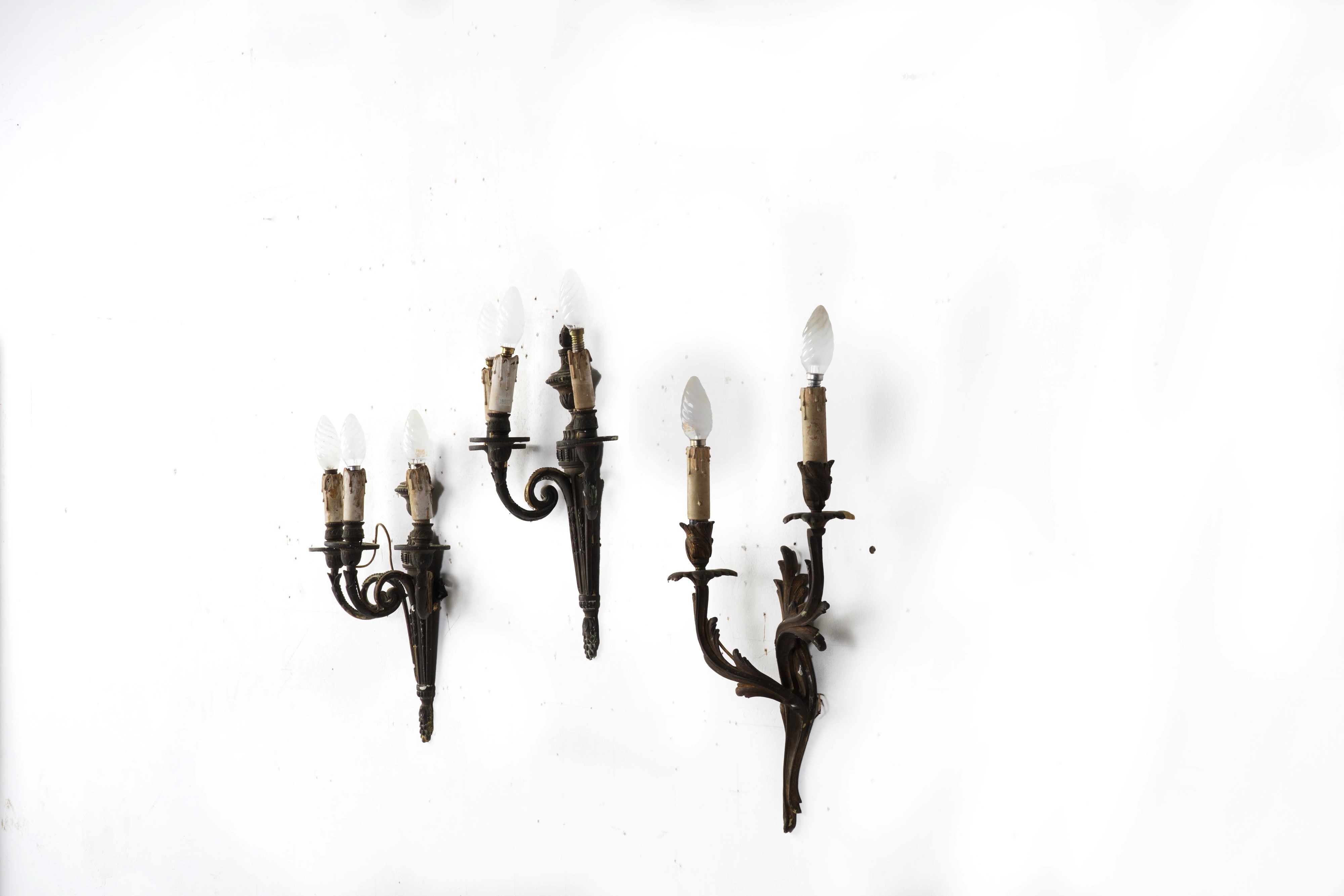 Tre Appliques Diverse