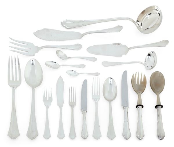 Servizio di posate. Argenteria italiana del XX secolo, argentiere Clementi, Bologna