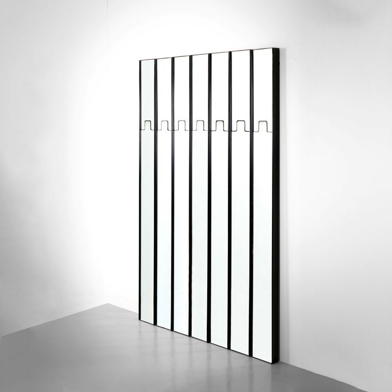 Luciano Bertoncini : Sette specchi appendiabiti della serie Gronda   - Asta Design - Cambi Casa d'Aste