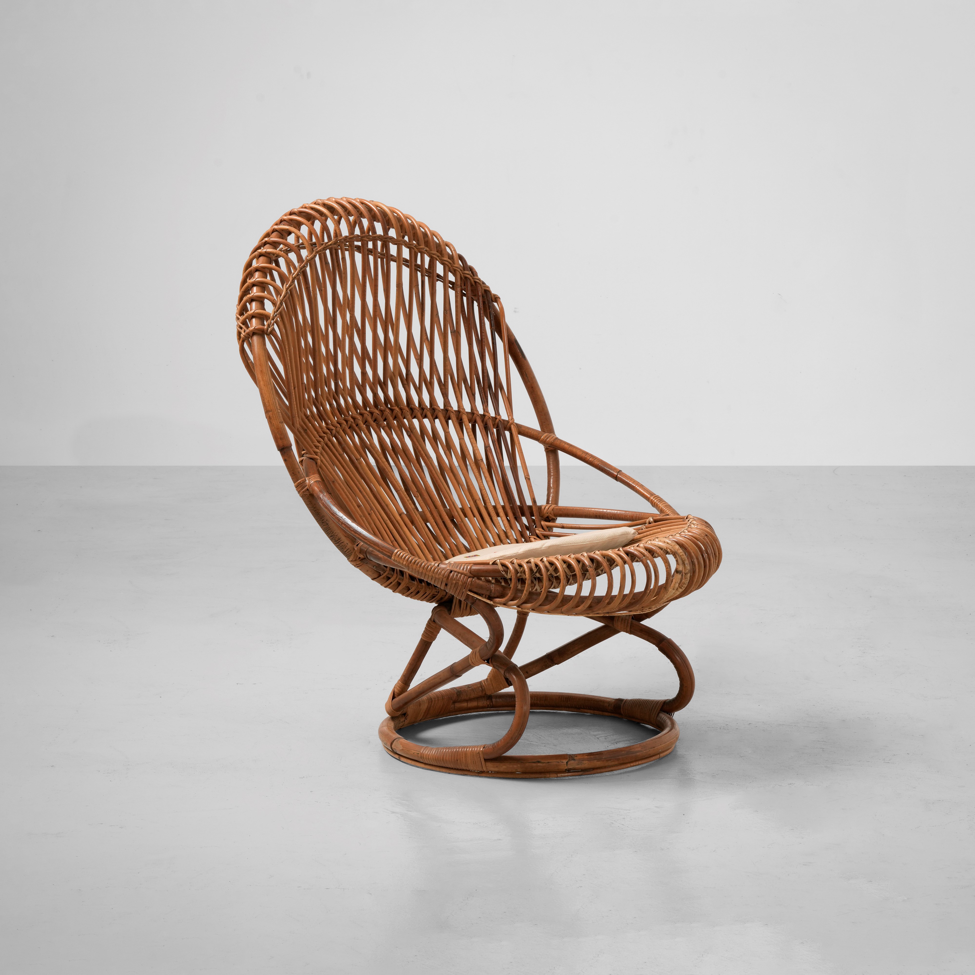 Tito Agnoli - Poltrona mod. Tre Cerchi, in bambù e canna d'India, circa 1960