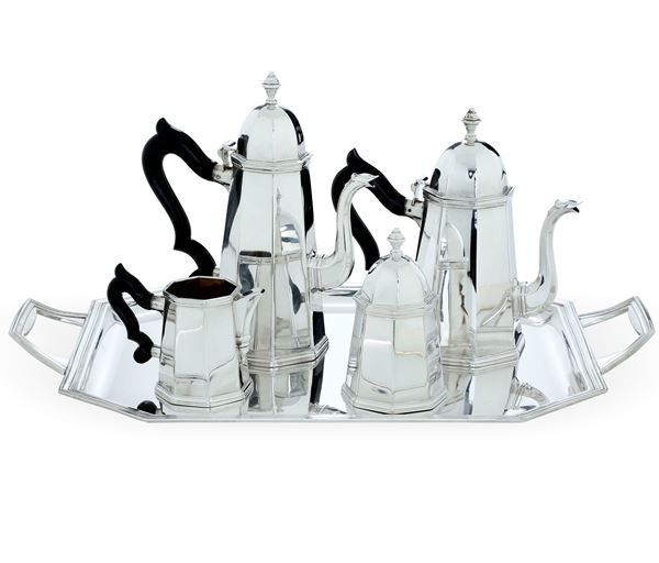 Servizio da tè e caffè. Argenteria veneta del XX secolo, argentiere Angelo Schiavon, Treviso