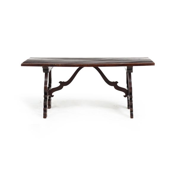 Tavolo fratino. XVII secolo