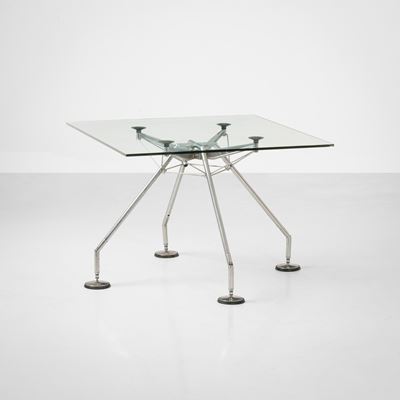 Tavolo mod. Nomos, acciaio e vetro, 1986