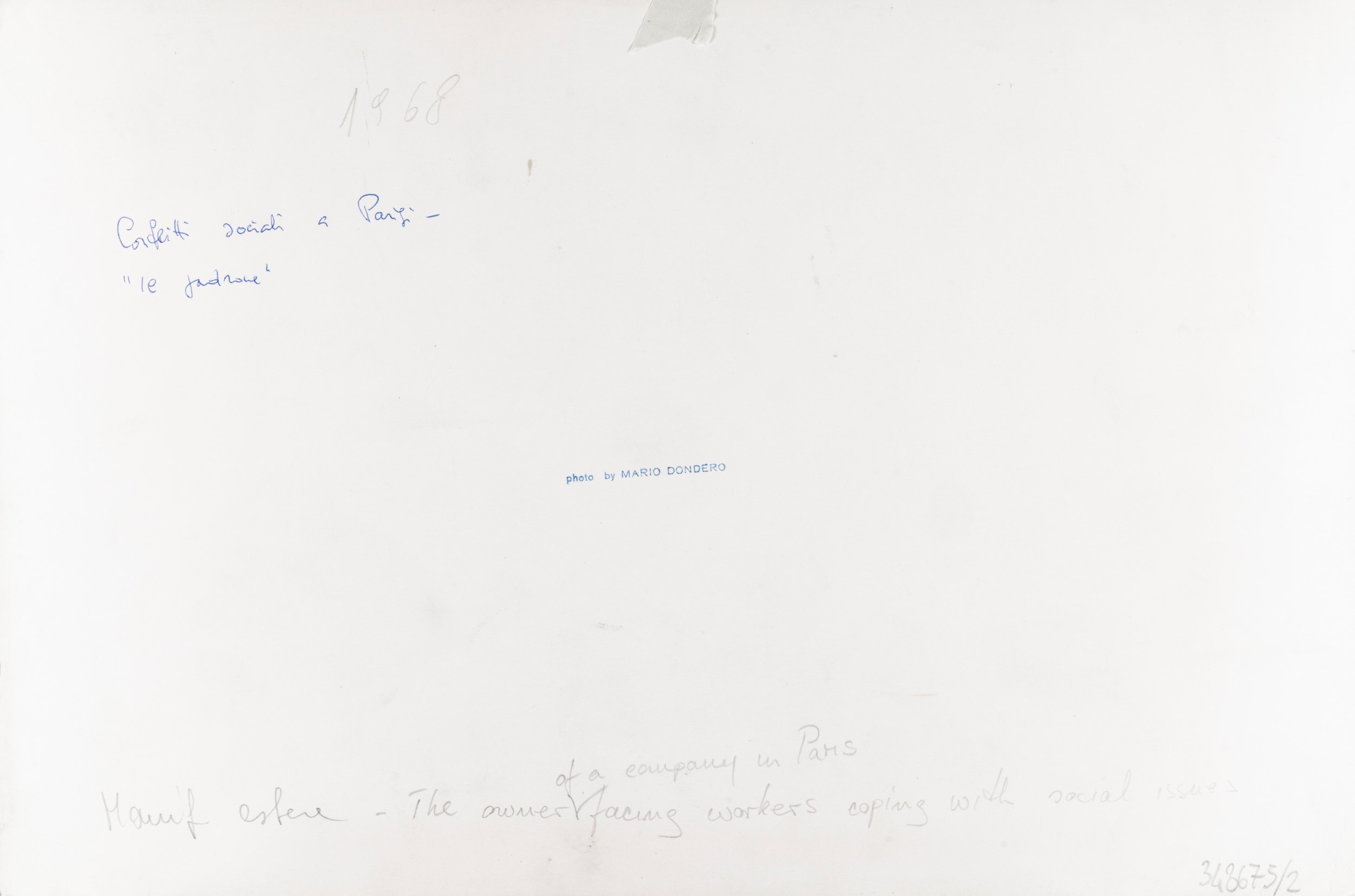 lotto di due fotografie Senza titolo (manifestazioni politiche)