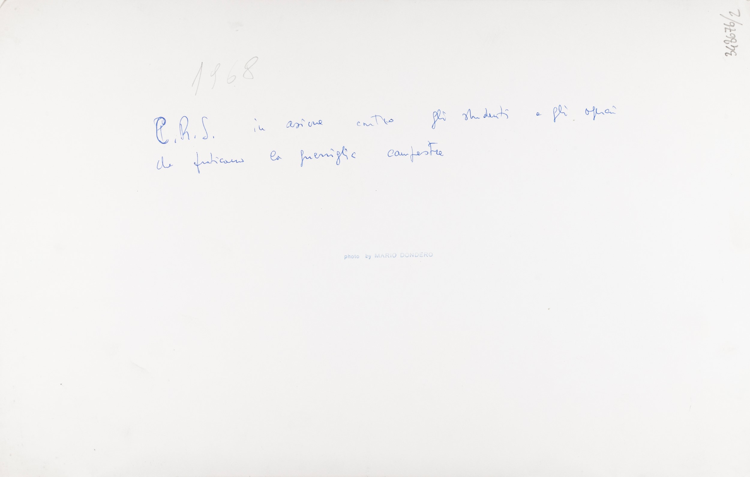 lotto di due fotografie Senza titolo (Manifestazioni politiche)